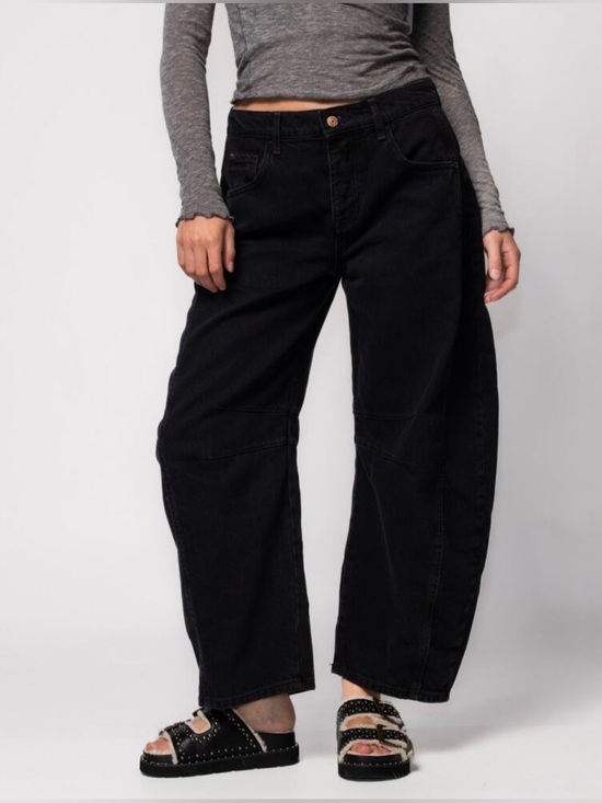 Free People 🖤 Good Luck 🍀 Barrel Jeans Black Mid Rise Size 29 - Picture 8 of 9